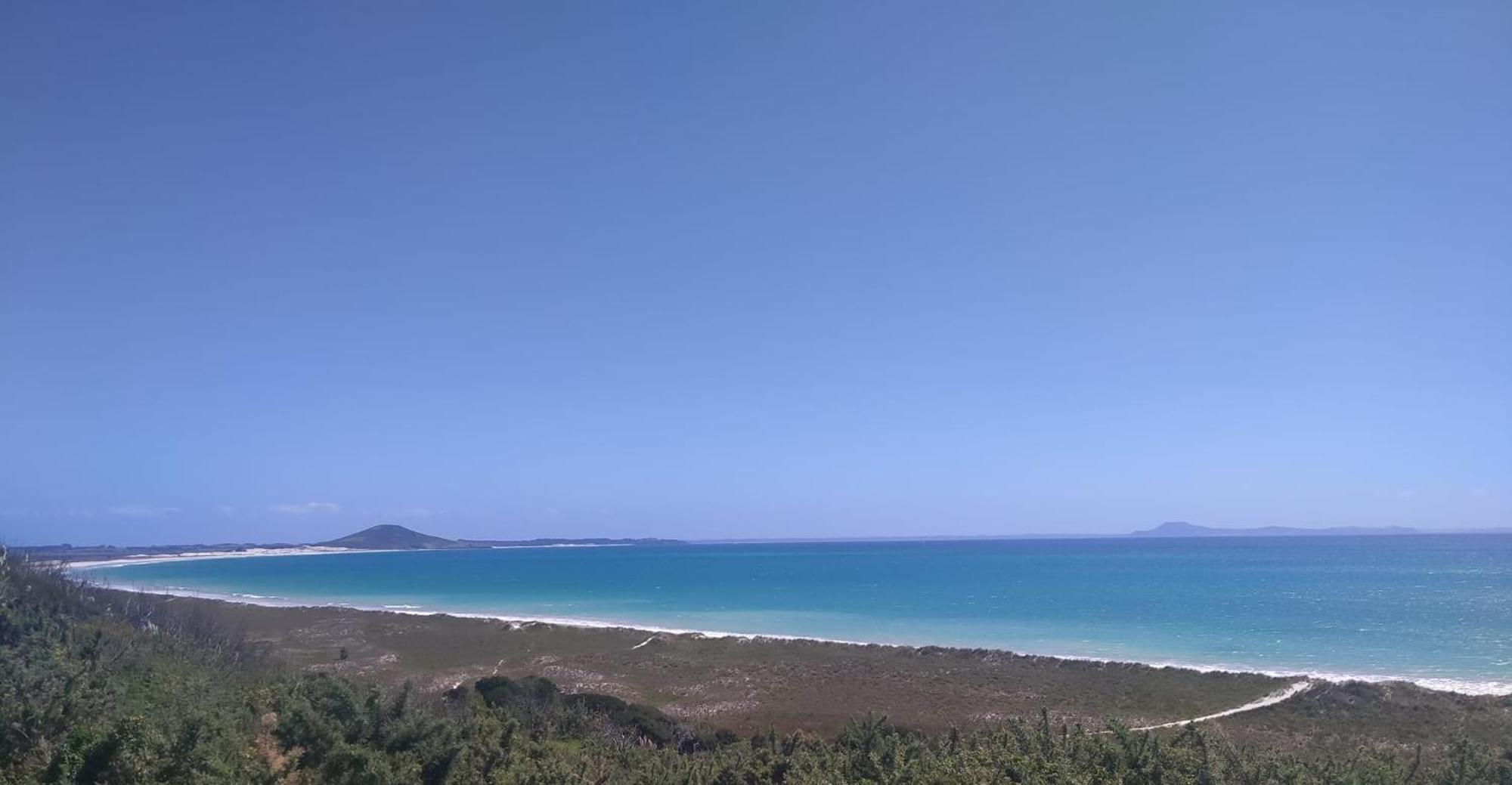 Seascape Peninsula Bach Villa Kaitaia Exterior photo